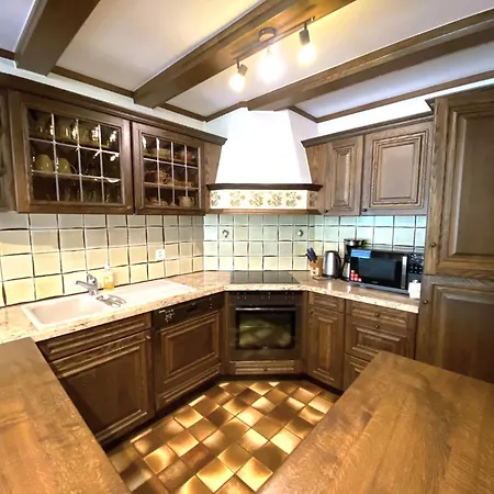 Lägenhet Laerchenwald 1905 *