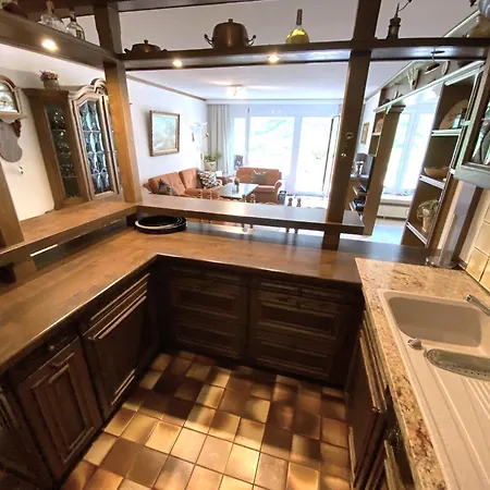 Laerchenwald 1905 * Leukerbad